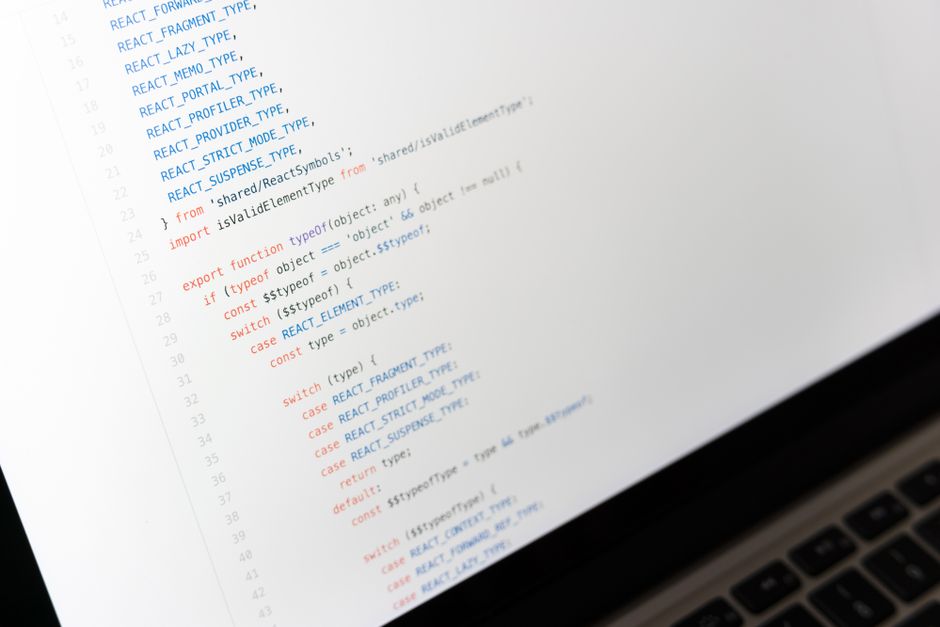 Self hosted: практический гайд по Happ